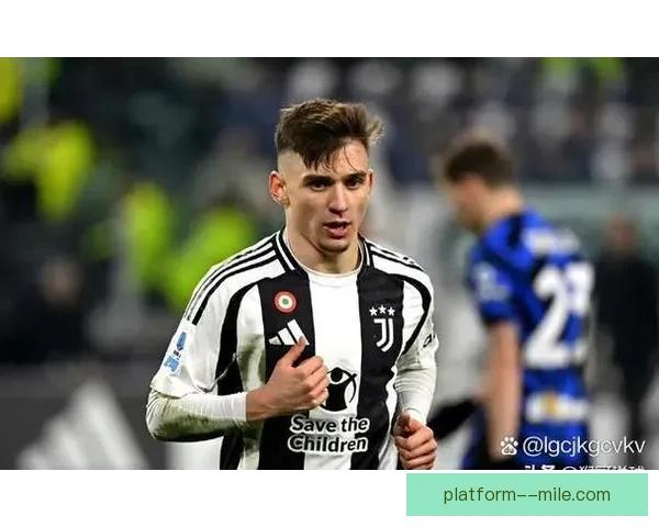 吉鲁欧冠再显锋霸本色力挽狂澜助米兰鏖战尤文全场焦点