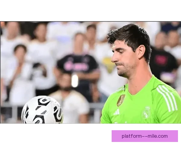 比利时门将库尔图瓦因与主帅关系紧张无缘2024欧洲杯